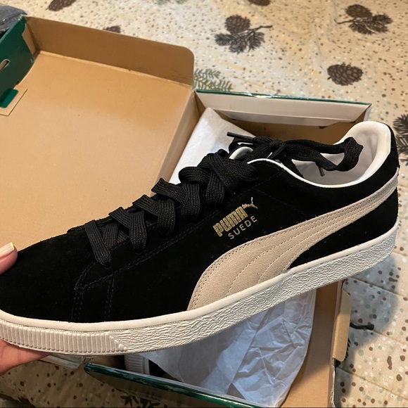 PUMAS - Picture 3 of 3